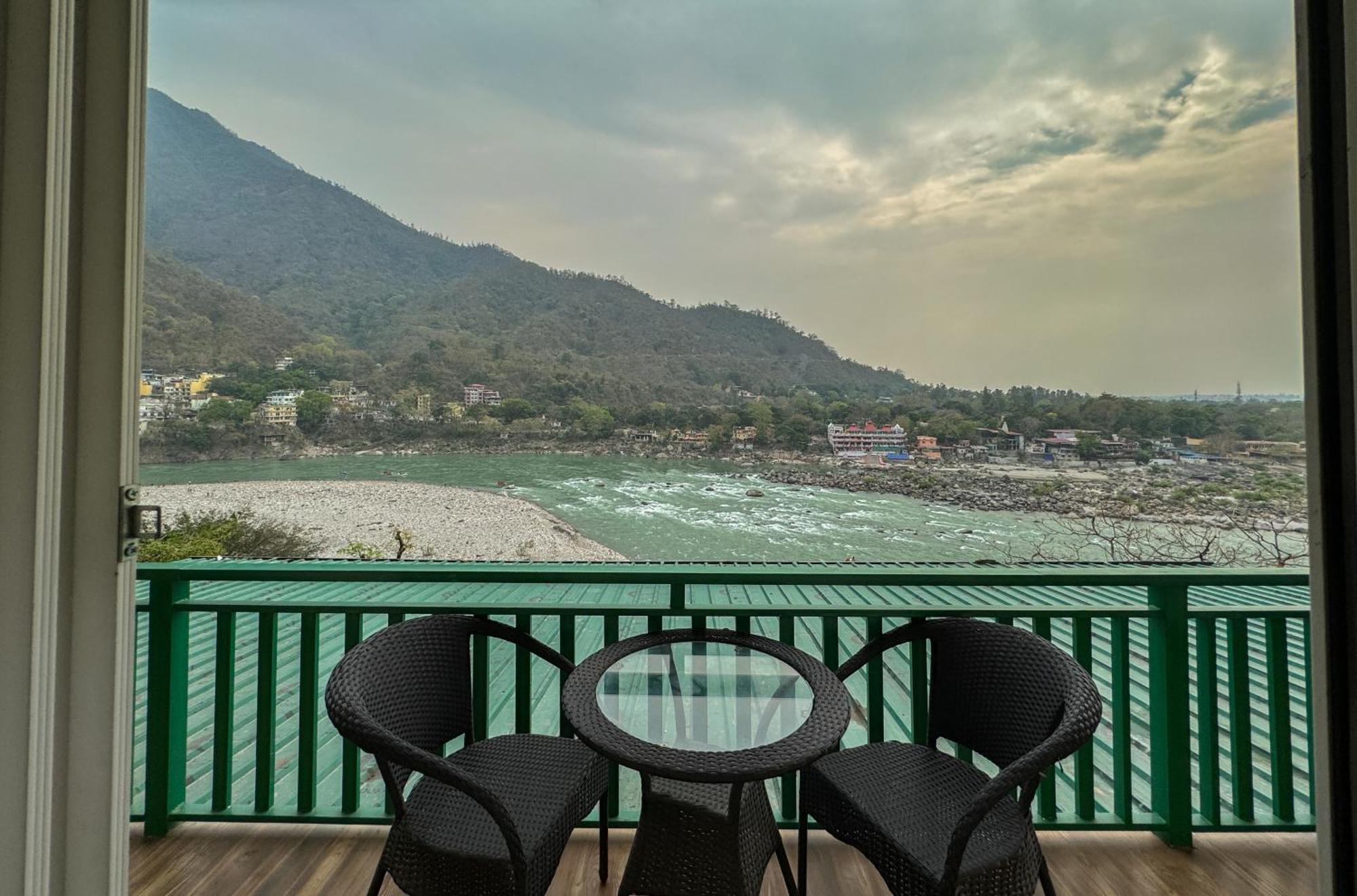 Отель The Leisure Cave On The Ganges Ришикеш Экстерьер фото