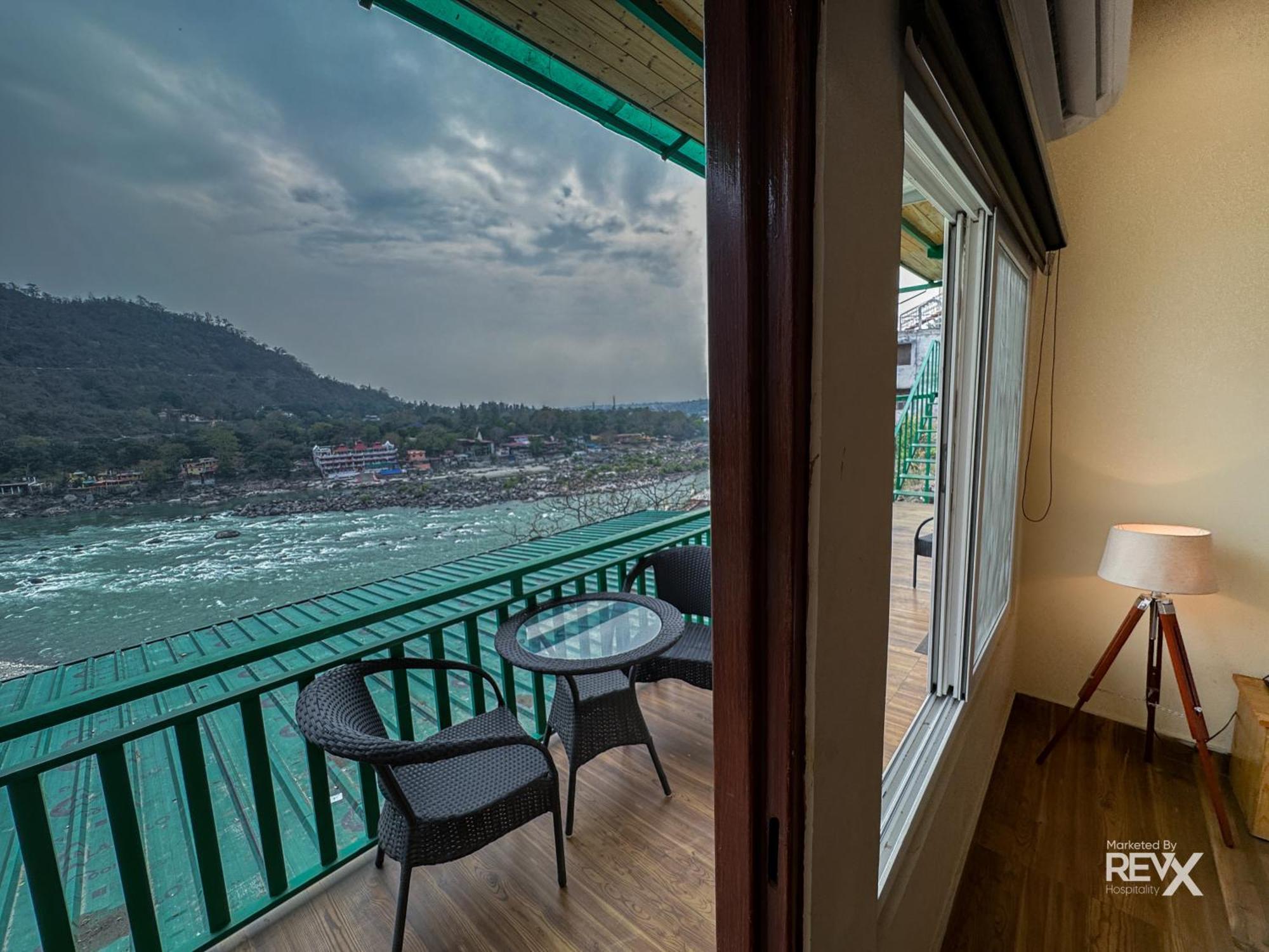 Отель The Leisure Cave On The Ganges Ришикеш Экстерьер фото
